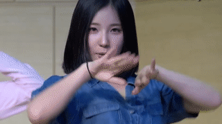 화난 청바지 뒤태 청청 패션 앨리스 소희