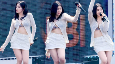 손뻗어 가슴 만져 워터밤 여신 권은비...성추행 영상 공개됐다