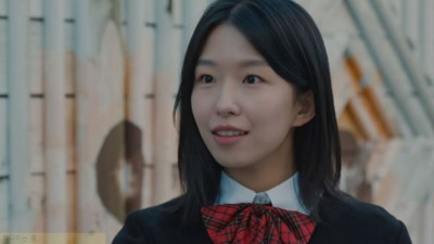 안 나오는 데가 없네...의외의 친분 자랑하며 SNL까지 접수한 신인 배우의 정체