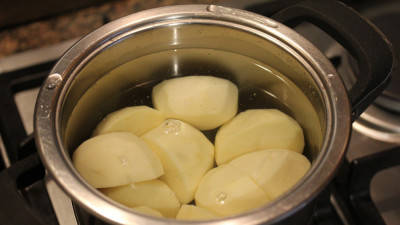 제철 맛있는 감자를 조심해야 할 사람