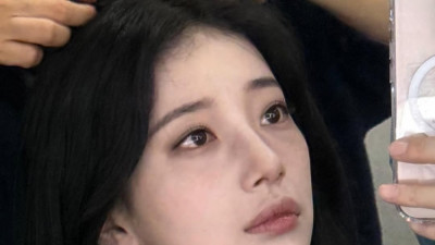드라마 촬영 때문에 뱀파이어 분장한 수지