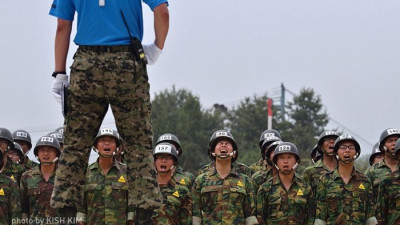 전역한 병사들이 복귀해서 3개월 더 복무하게 된 사건 
