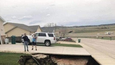 미국에서 발견된 싱크홀 내부모습