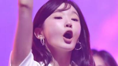 봉긋한 나이키 카라티 집중하게 하는 포인트 다비치 강민경