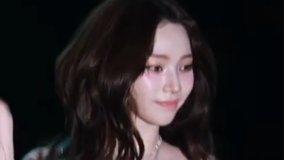 주름진 녹색 튜브탑 슴부먼트 야꼽 레전드 에스파 카리나 - 건국대