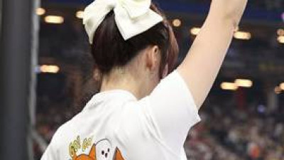 묵직한 핫팬츠 핏 하지원 치어리더 움짤